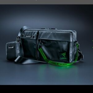 *NO COIN PURSE - Razer Xanthus Black Crossbody Bag